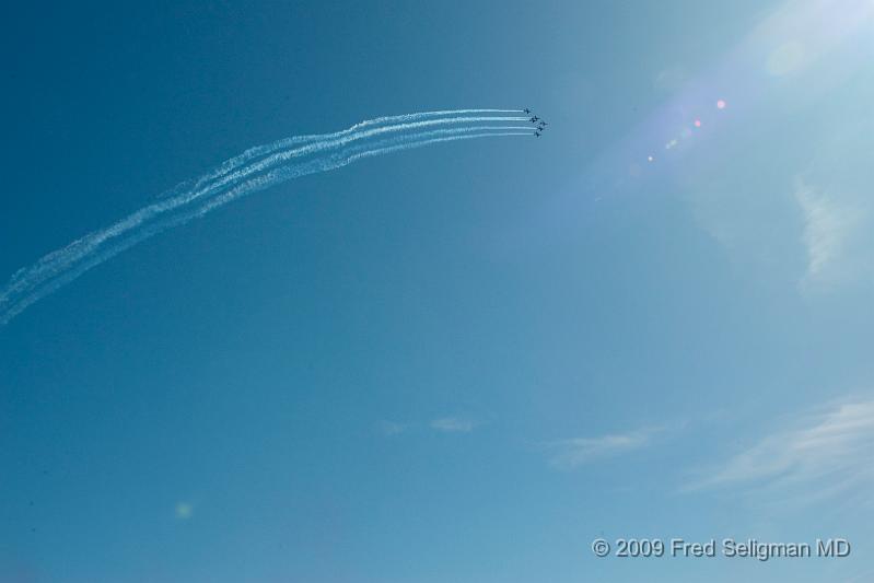 20090828_165440 D300 (1).jpg - Practice aerial show by France Air Force